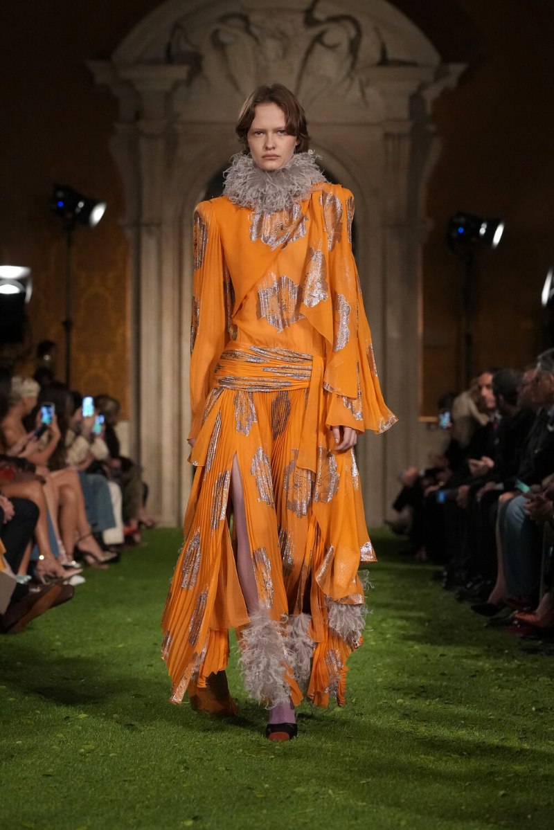 De arriba a abajo, vas a oler mucho a Valentino Beauty