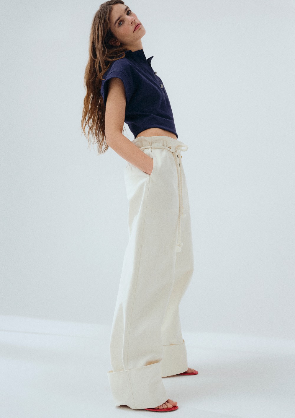 La moda de vacaciones se vuelve fluida con H&M Studio