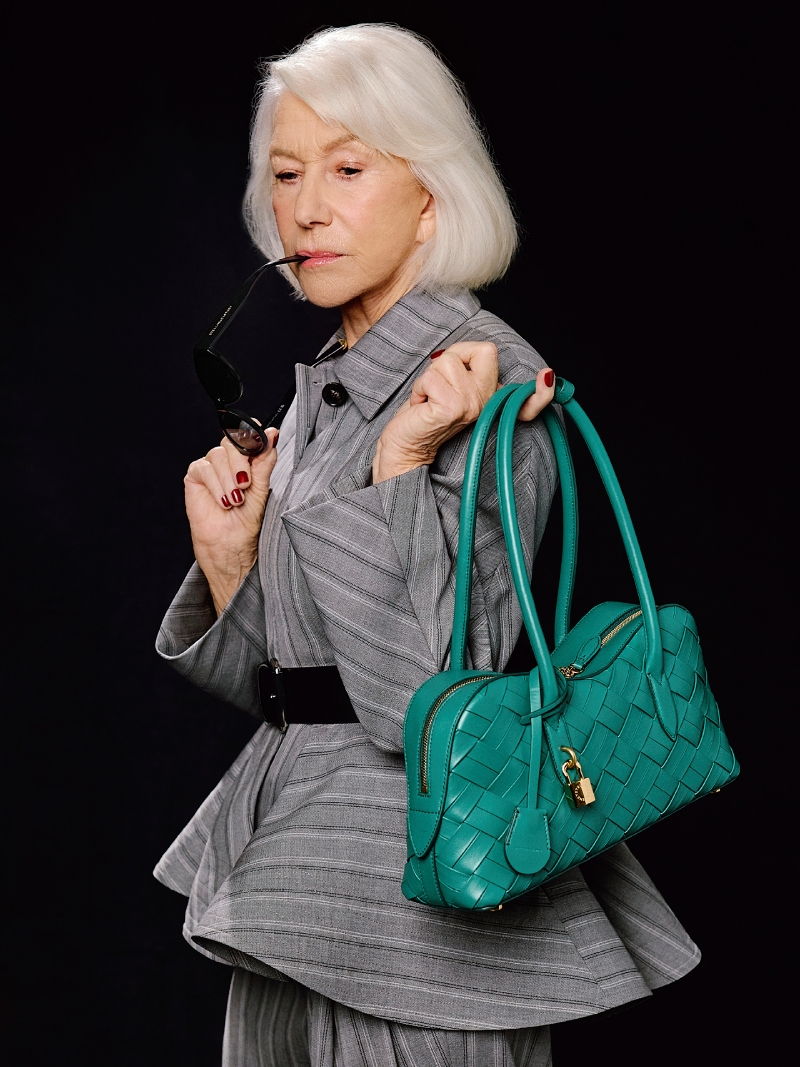 Helen Mirren aboga (entre otras cosas) por el bolso Ryder