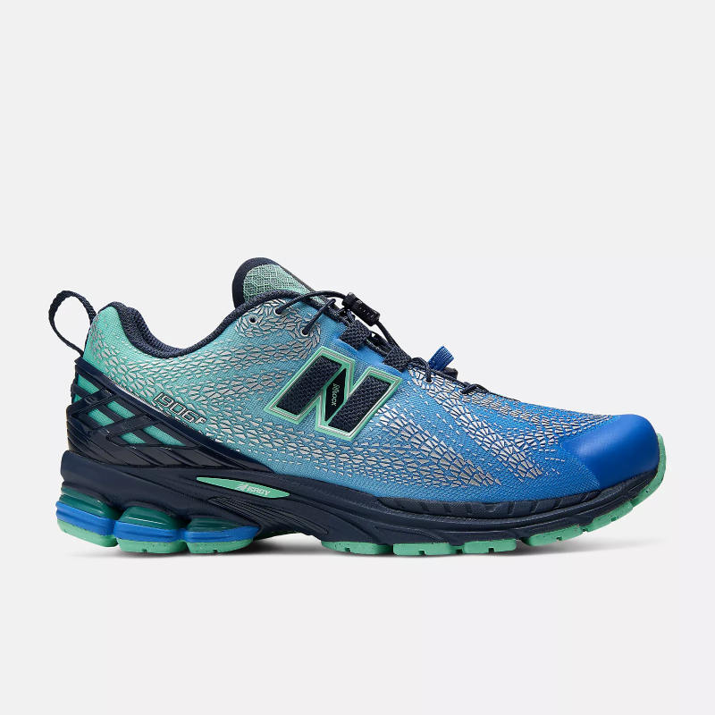 New Balance también sabe trabajar con colores chillones