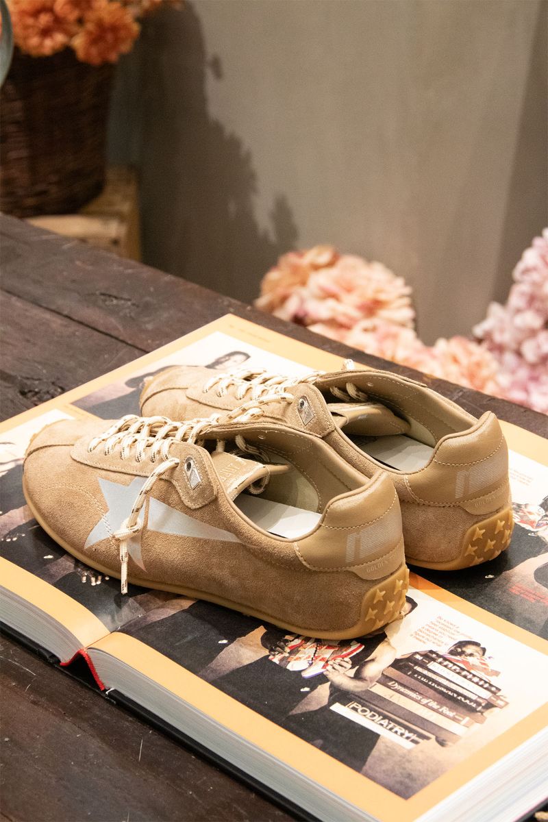 Golden Goose une a runners y fashionistas en su tienda
