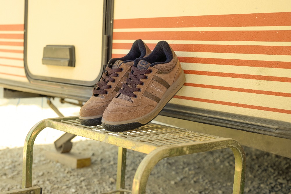J’hayber reformula el running con zapatillas de tendencia