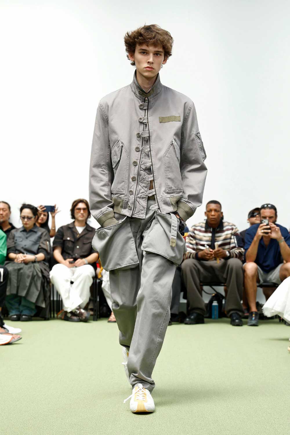 Sacai fusiona y reconstruye los iconos de Birkenstock