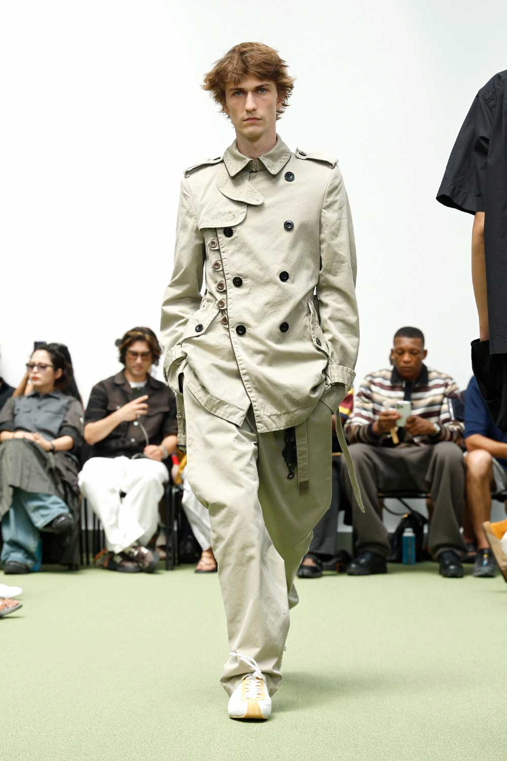 Sacai fusiona y reconstruye los iconos de Birkenstock