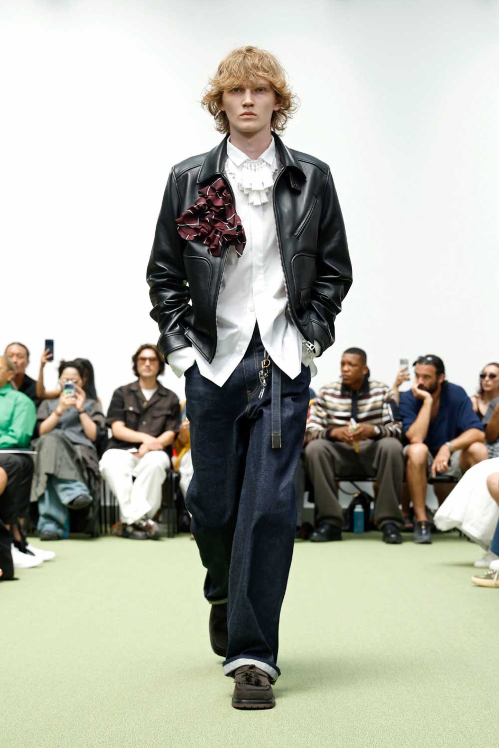 Sacai fusiona y reconstruye los iconos de Birkenstock