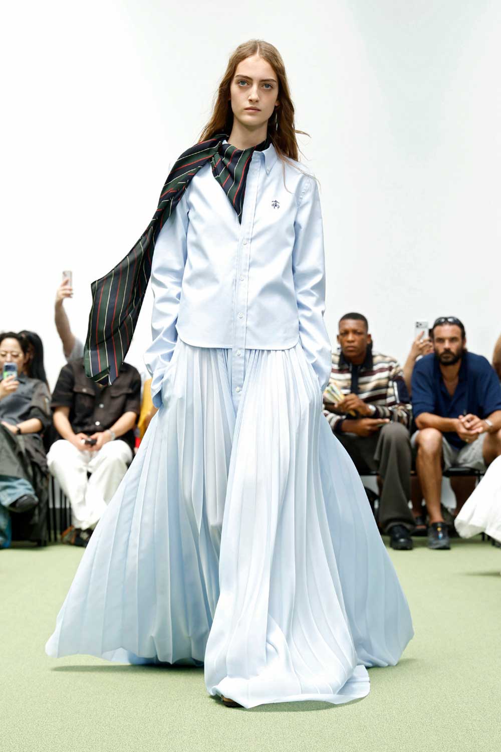 Sacai fusiona y reconstruye los iconos de Birkenstock