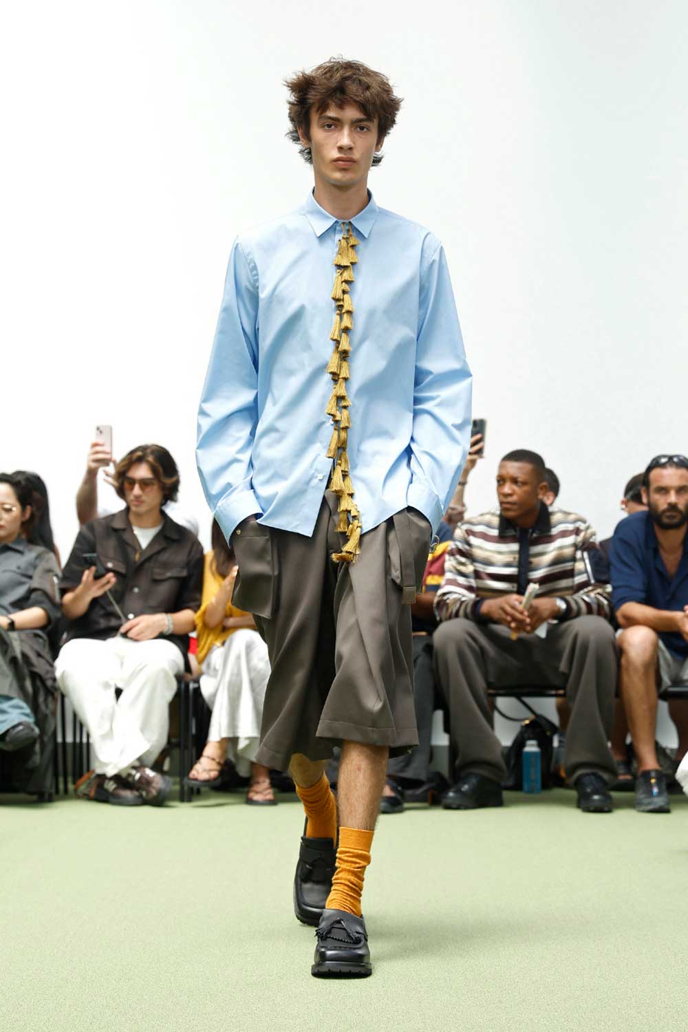 Sacai fusiona y reconstruye los iconos de Birkenstock