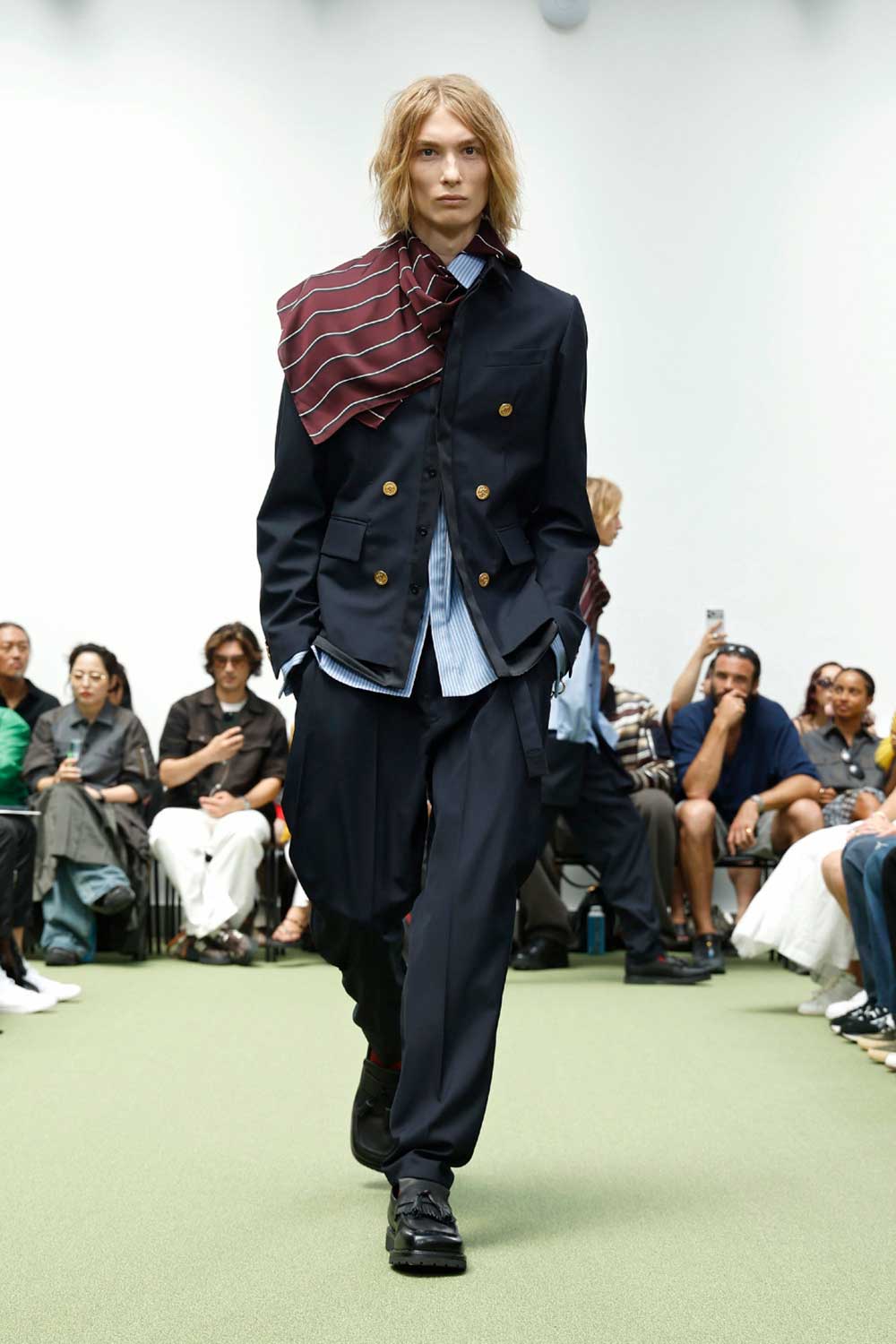 Sacai fusiona y reconstruye los iconos de Birkenstock