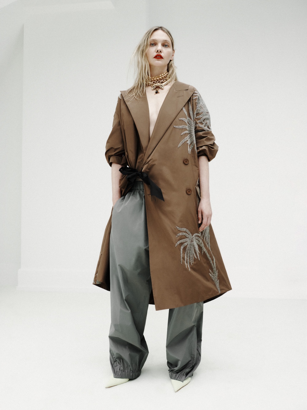 Piccioli reescribe los códigos Couture de Balenciaga