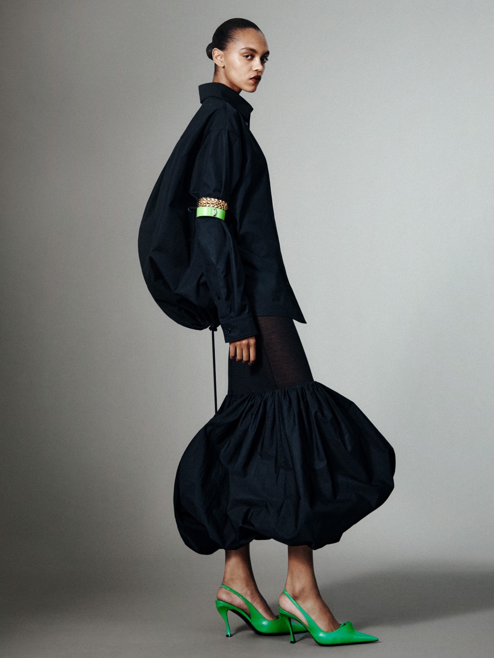 Piccioli reescribe los códigos Couture de Balenciaga