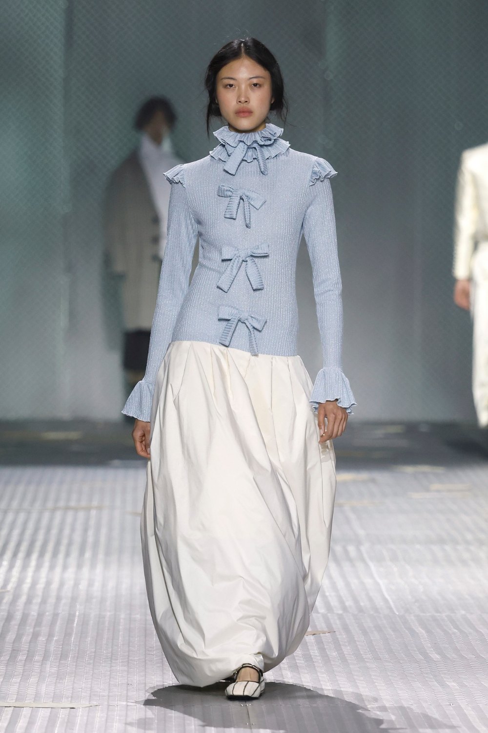 Benavente adapta el romanticismo histórico al diseño unisex