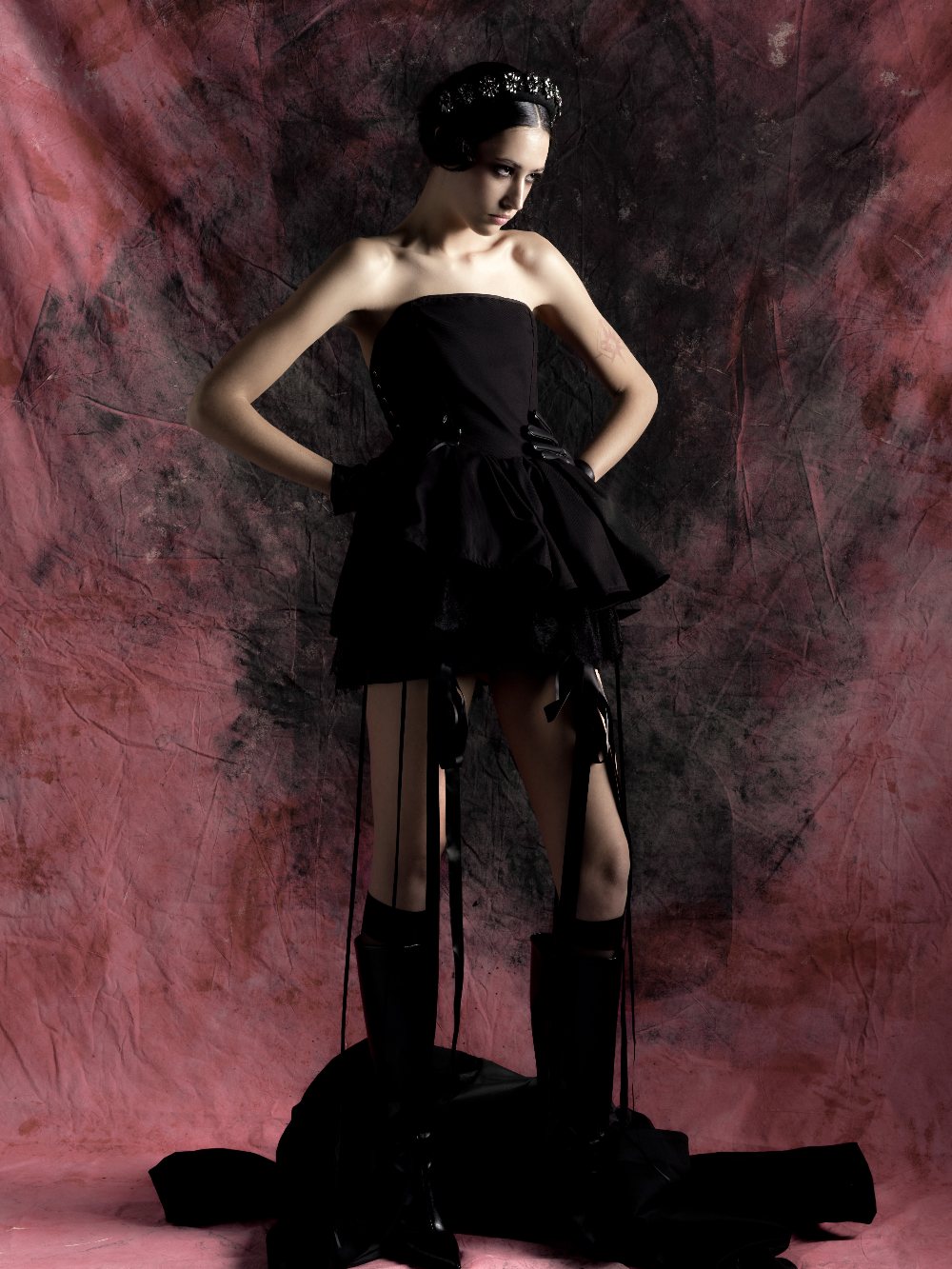 Bibencia hace de su moda una terapia con corsetería actual