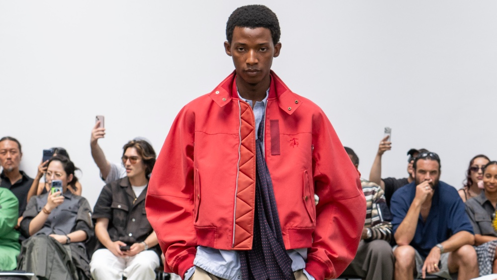 Sacai fusiona y reconstruye los iconos de Birkenstock