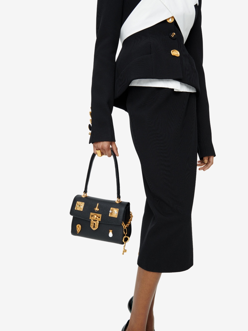 Secret de Schiaparelli: nuevos bolsos, el mismo misterio