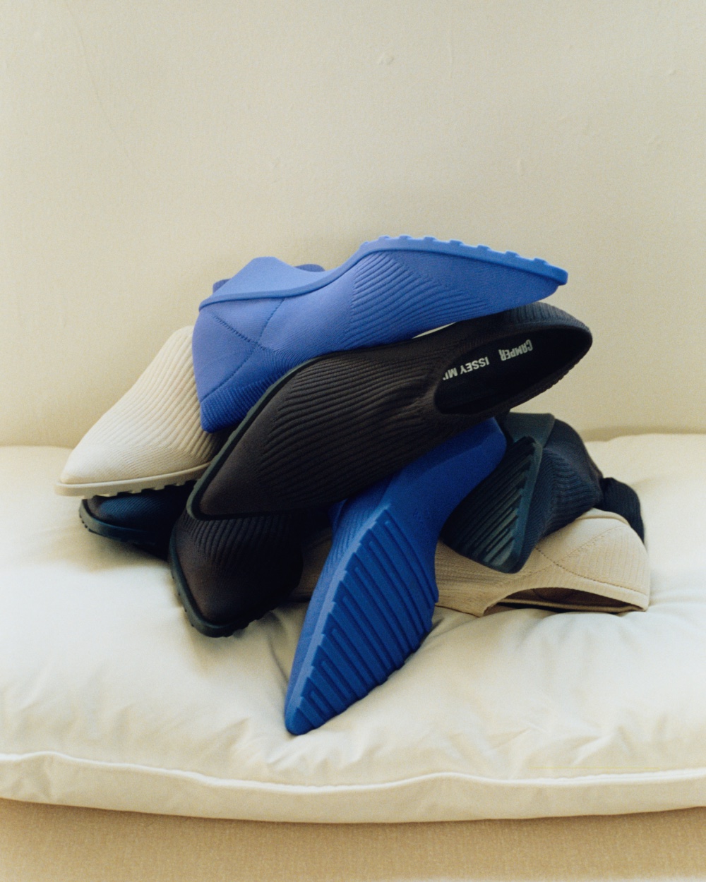 Camper e Issey Miyake nos traen elegancia y performance