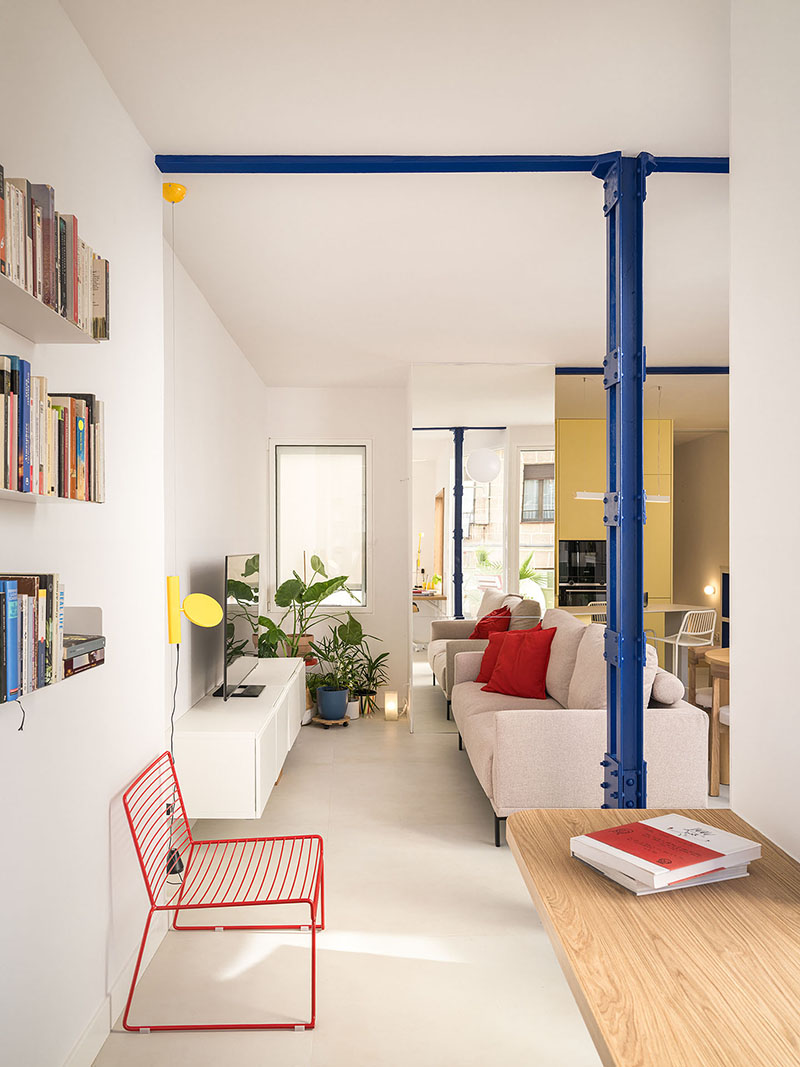 Casa Jam: Gon Architects reinventa una vivienda tubo