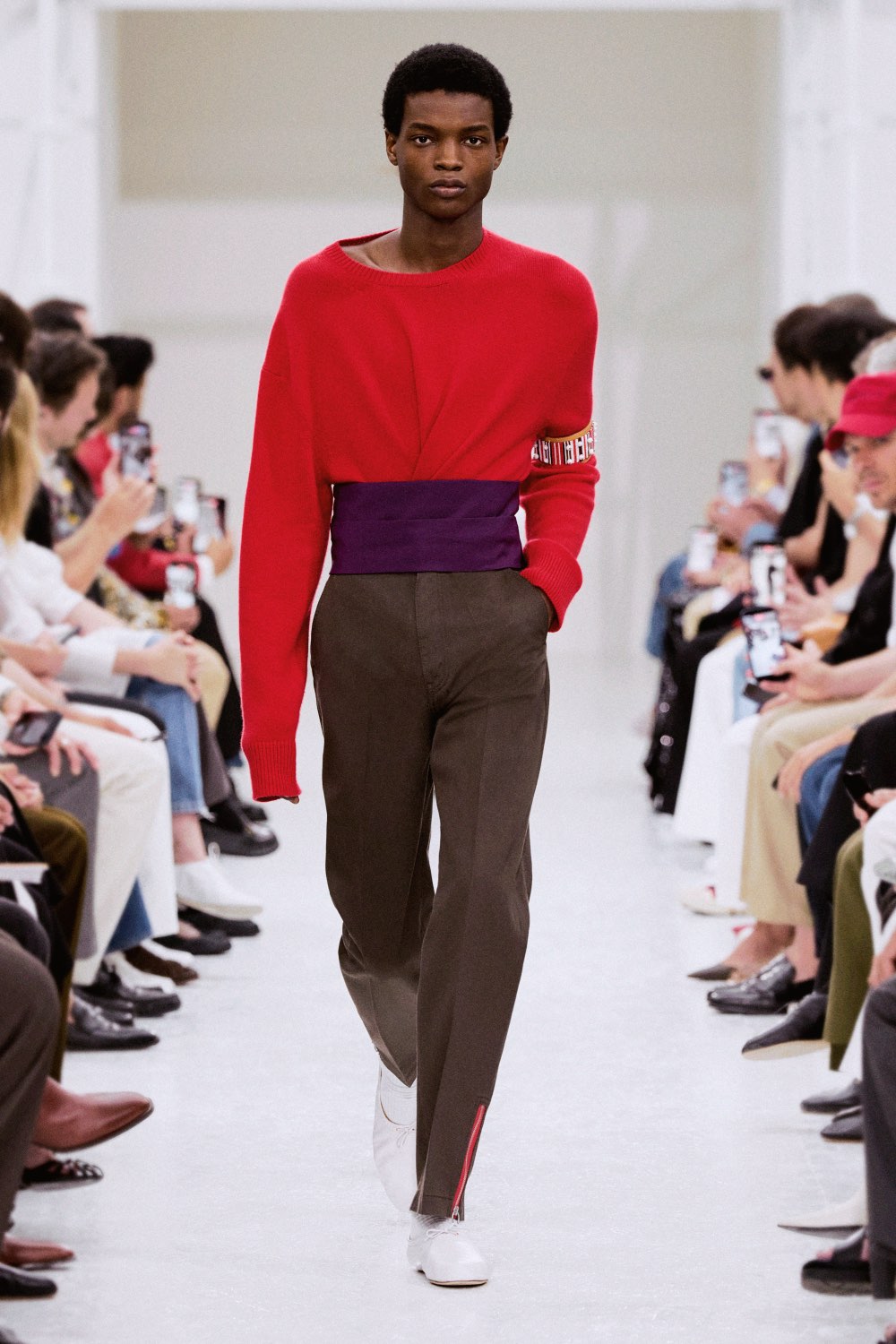 Michael Rider comienza a experimentar en Celine para SS27
