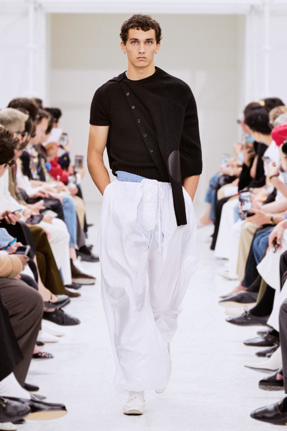 Michael Rider comienza a experimentar en Celine para SS27