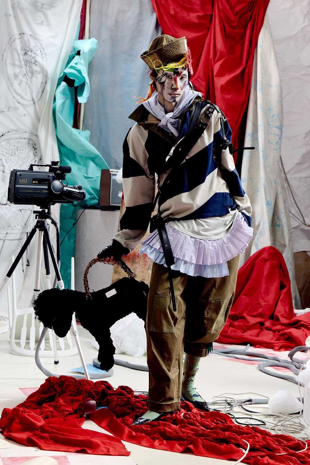 Charles Jeffrey Loverboy SS27, moda para gente especial