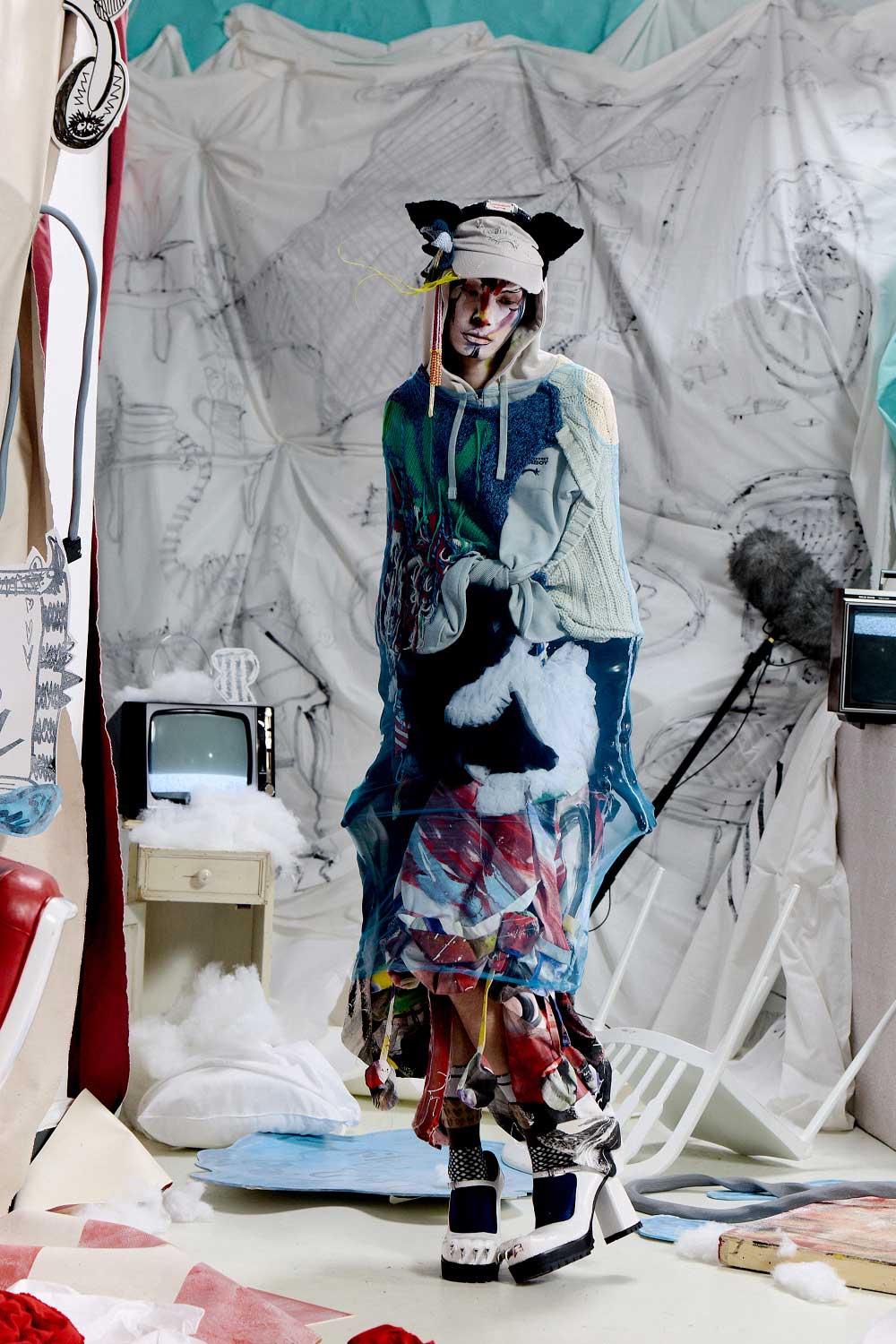 Charles Jeffrey Loverboy SS27, moda para gente especial