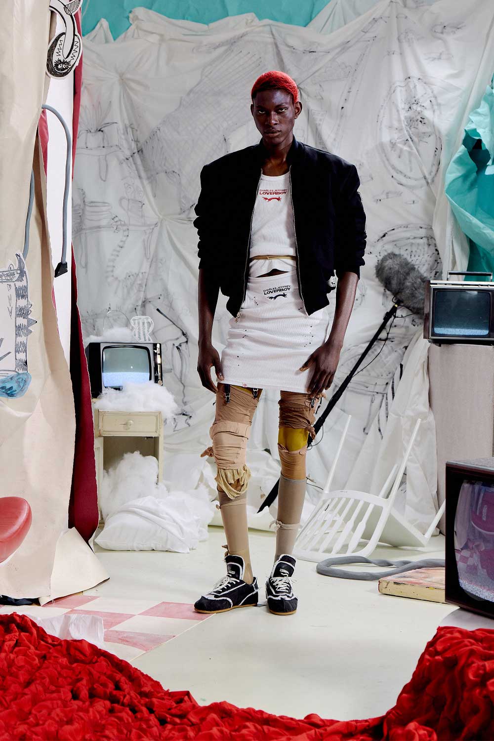 Charles Jeffrey Loverboy SS27, moda para gente especial