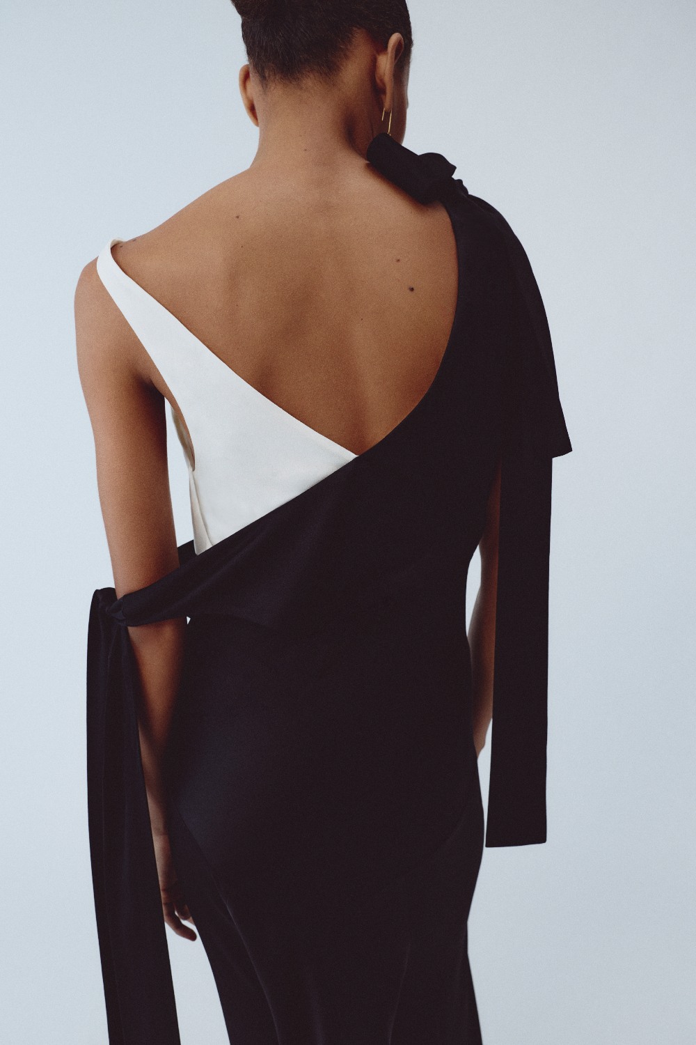 Stella McCartney, 25 años en la moda con tailoring diario
