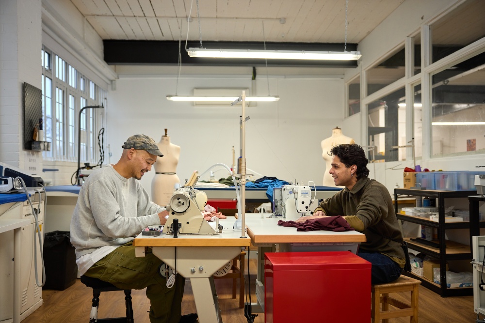 Central Saint Martins explora el upcycling junto con Uniqlo