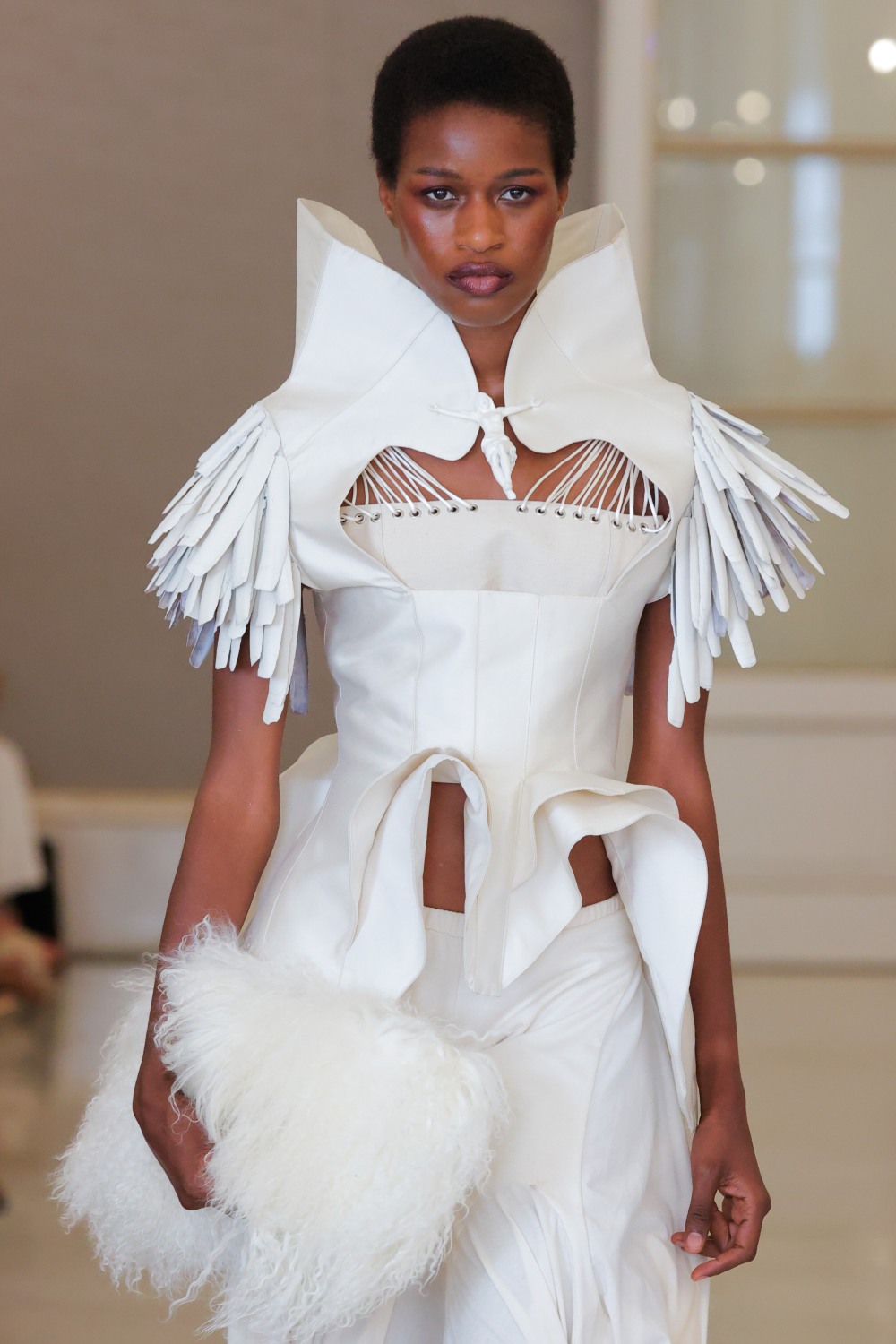 IED Barcelona predice el futuro de la moda en su desfile