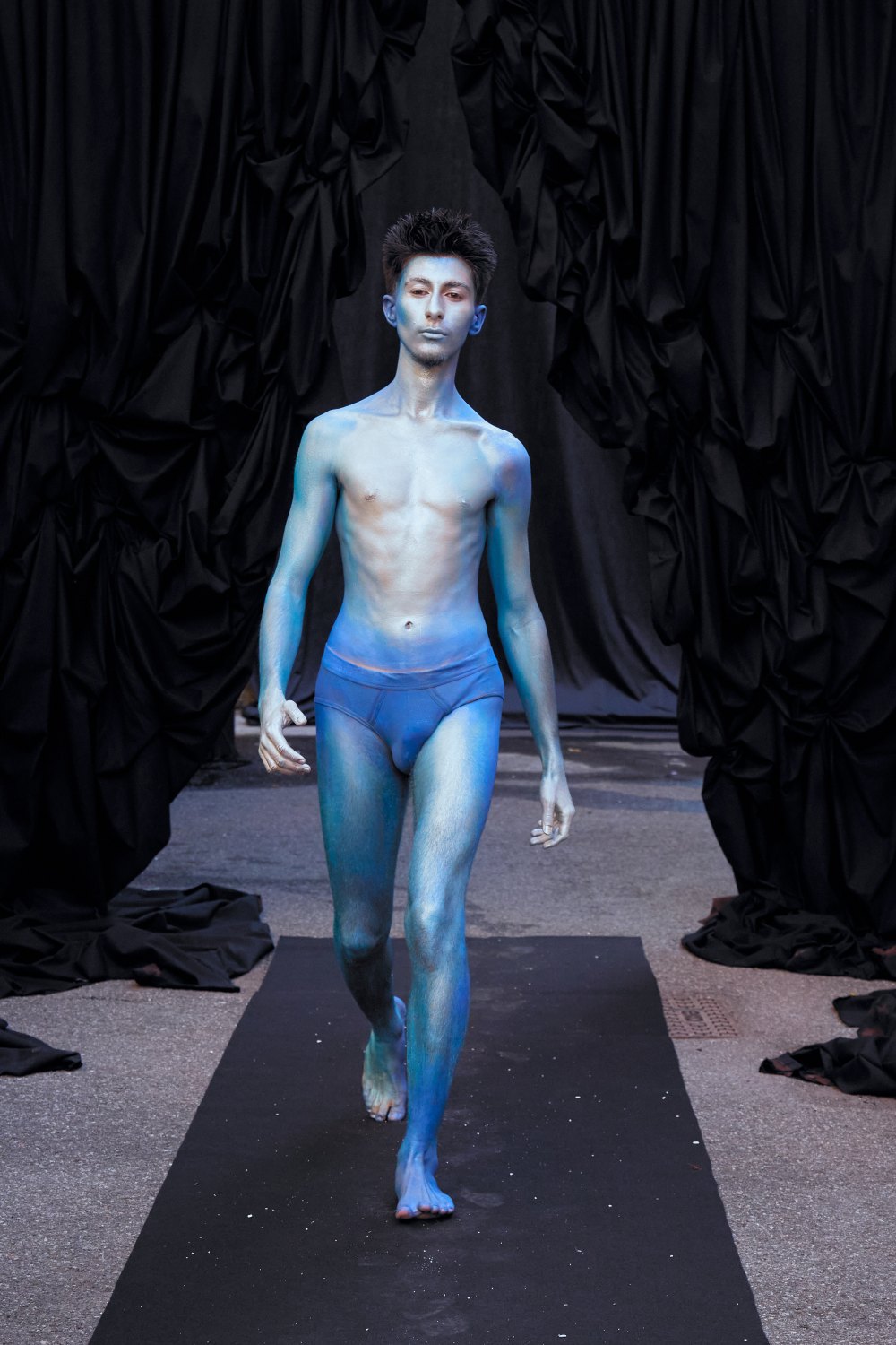 Laud End Praud 2026 presenta un sistema planetario queer