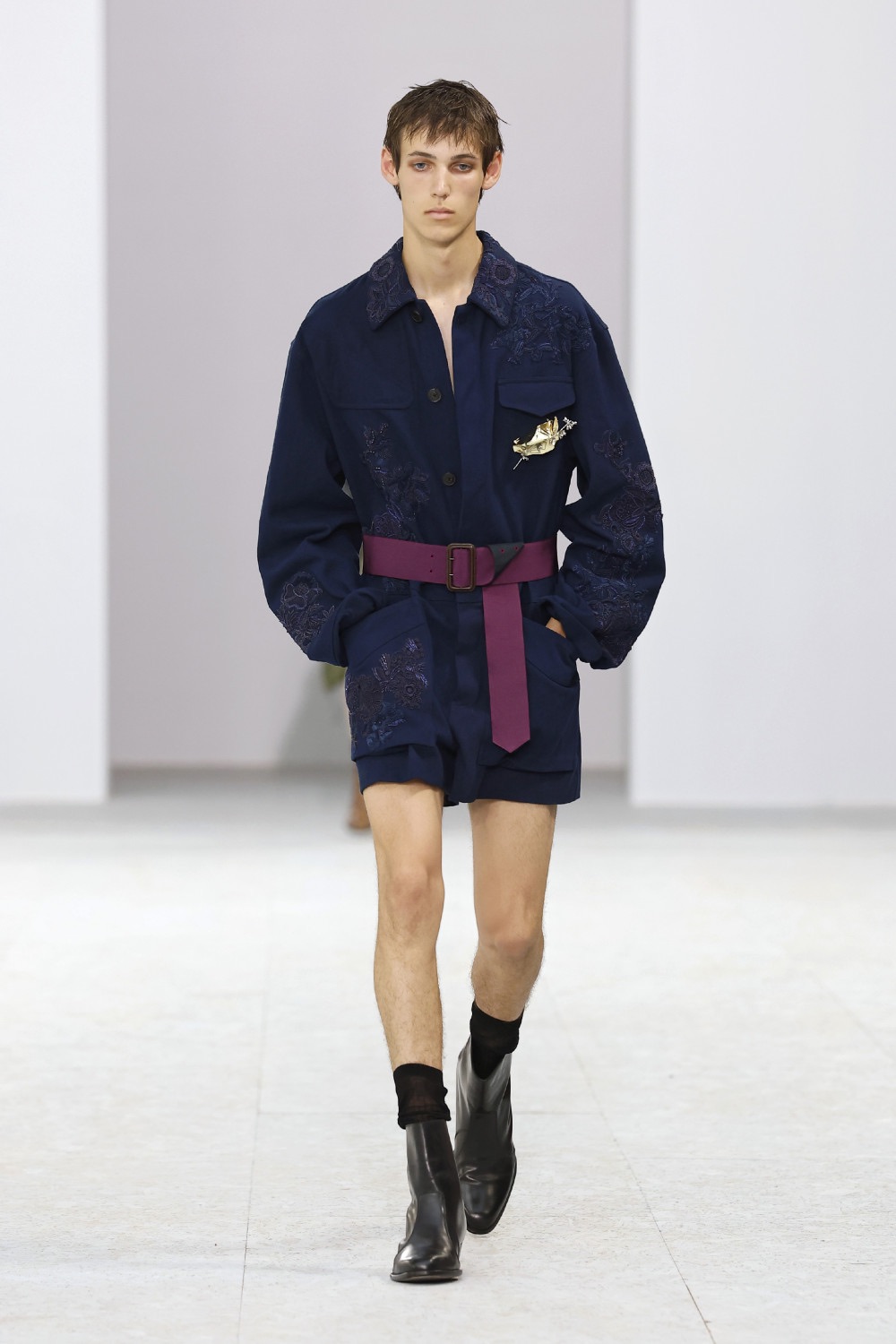 Dries Van Noten trae sensualidad bucólica para SS27