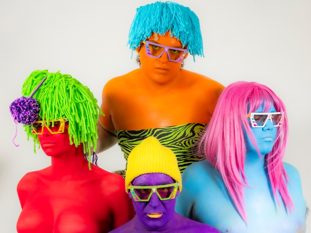 El surrealismo de Okuda llega a las gafas eco de Nina Mûr