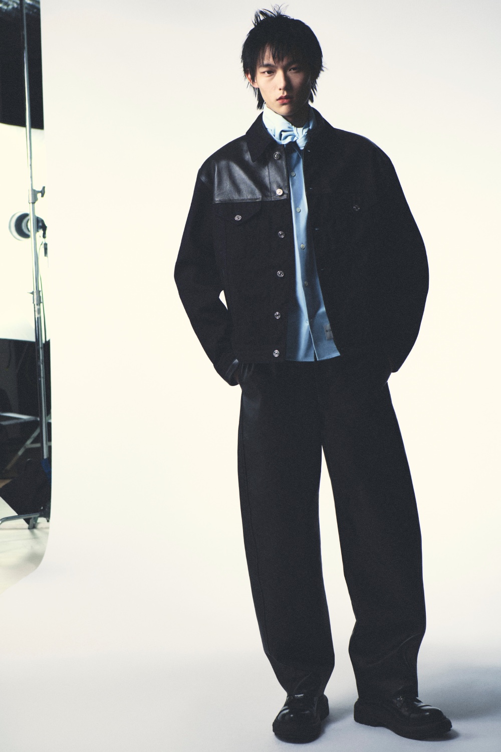 Sarah Burton reconcilia el pasado de Givenchy para Men SS27