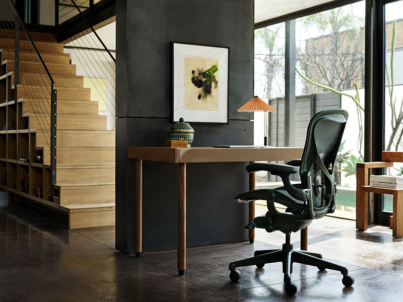 Herman Miller eleva el confort de la silla de oficina Aeron