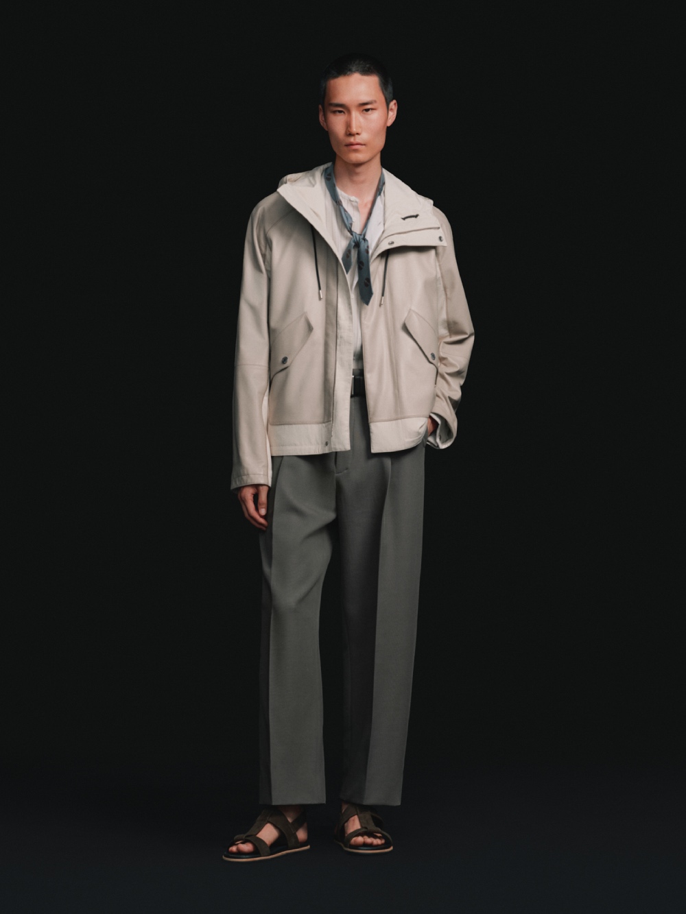 Hermès transiciona entre Nichanian y Wales Bonner con SS27