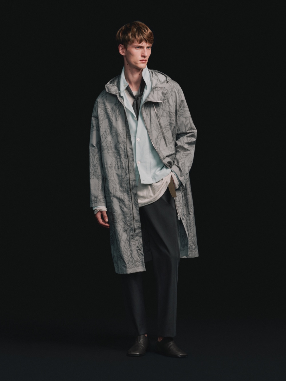 Hermès transiciona entre Nichanian y Wales Bonner con SS27