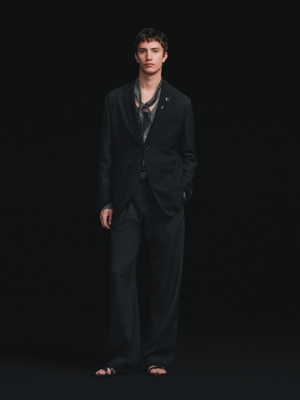 Hermès transiciona entre Nichanian y Wales Bonner con SS27