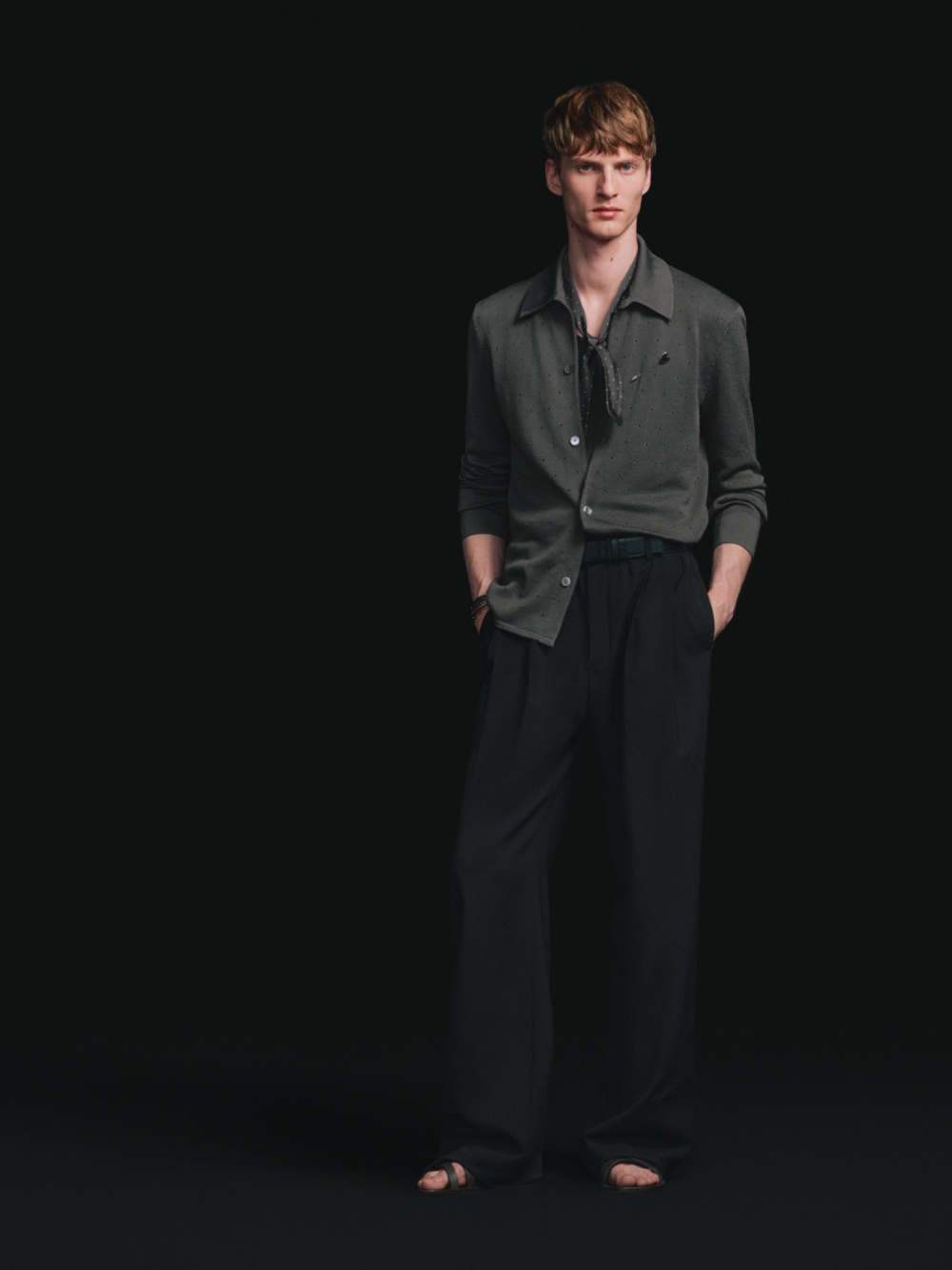 Hermès transiciona entre Nichanian y Wales Bonner con SS27
