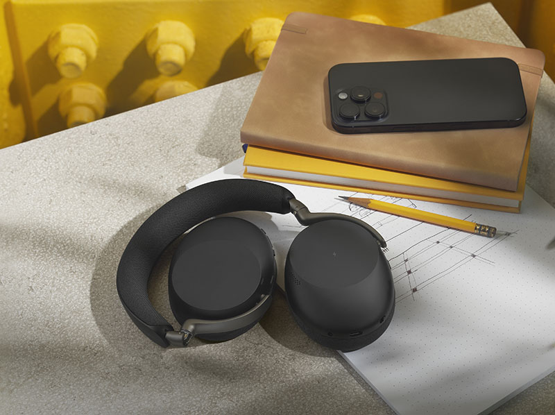 Jabra Evolve3: auriculares para todo el caos de la oficina
