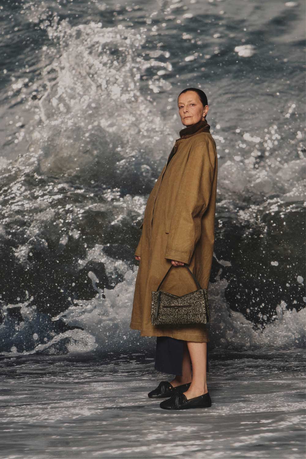 JW Anderson SS 2027: El arte de la ardilla chic