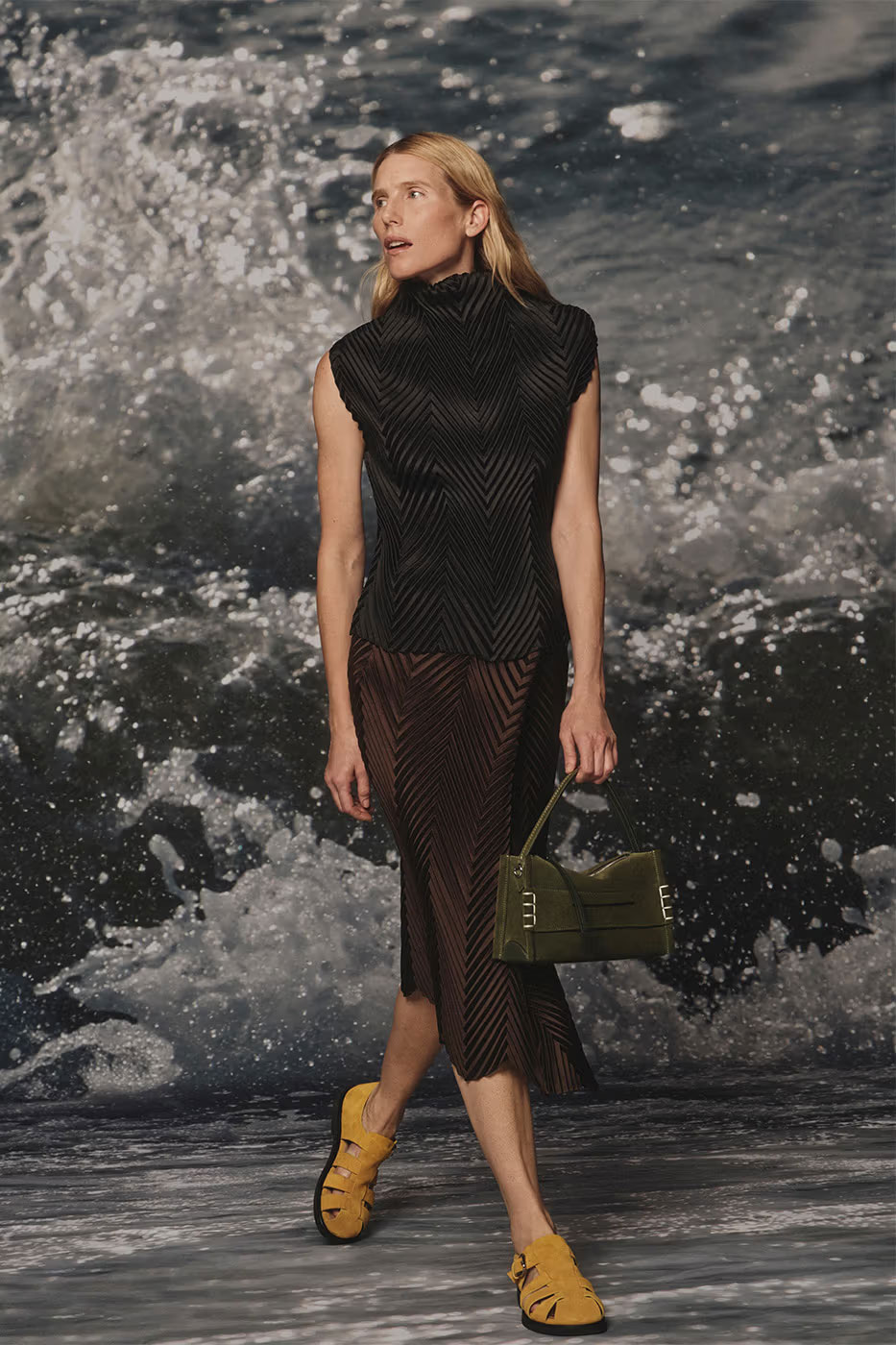JW Anderson SS 2027: El arte de la ardilla chic