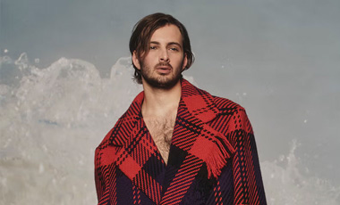 JW Anderson SS 2027: El arte de la ardilla chic
