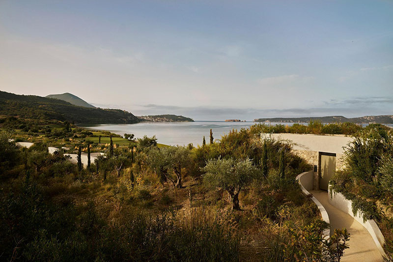 Mandarin Oriental, Costa Navarino: el lujo de desaparecer