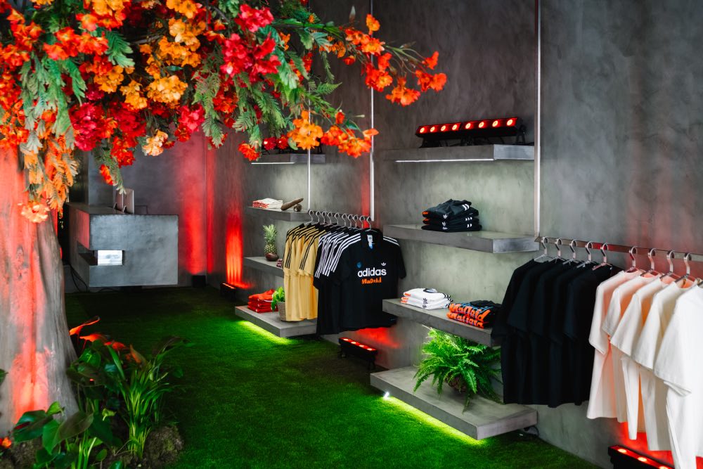 El Tour de adidas X Bad Bunny aterriza en Footdistrict