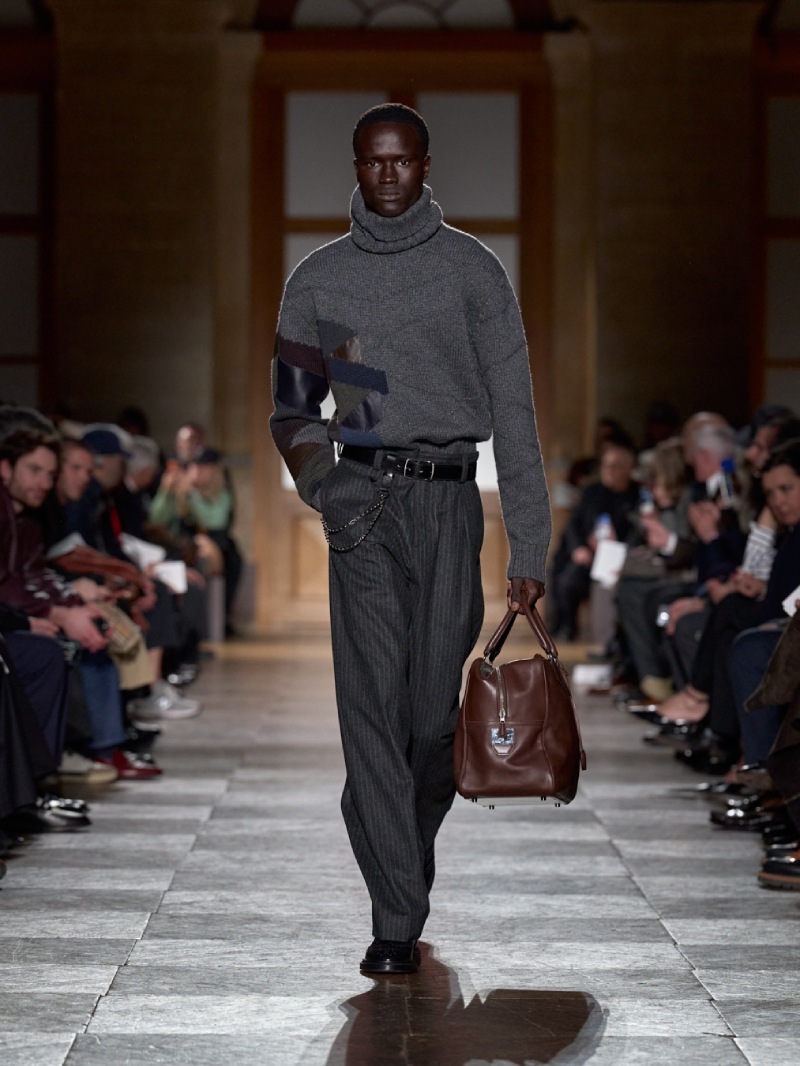 Hermès le da un look moderno a su icónico Cape Cod