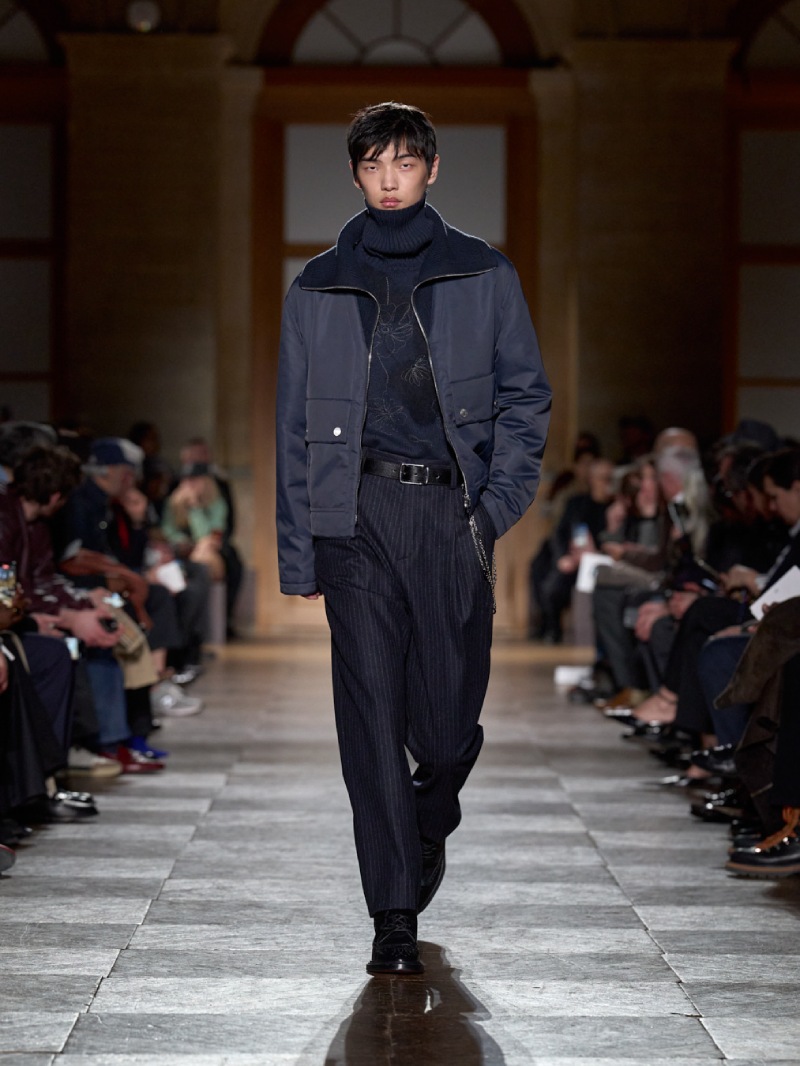 Hermès le da un look moderno a su icónico Cape Cod