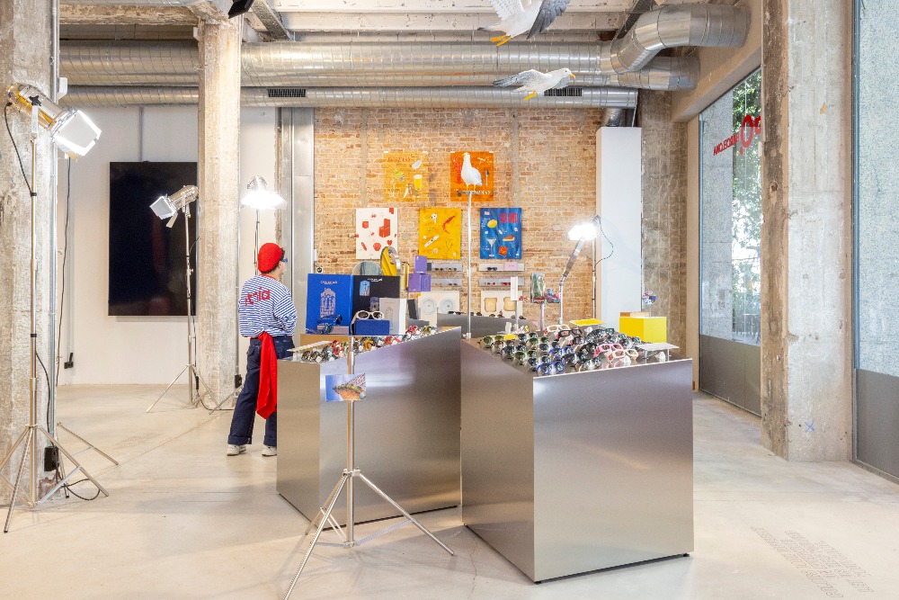 La pop-up de Etnia Barcelona es el meeting point artístico
