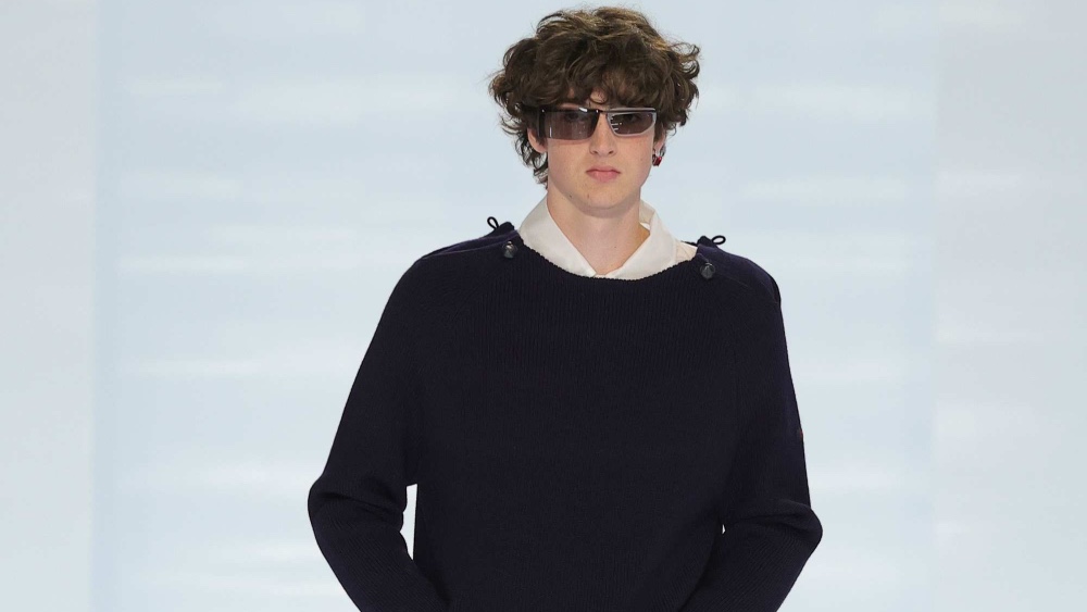 Prada lo reduce todo al máximo para Hombre SS27