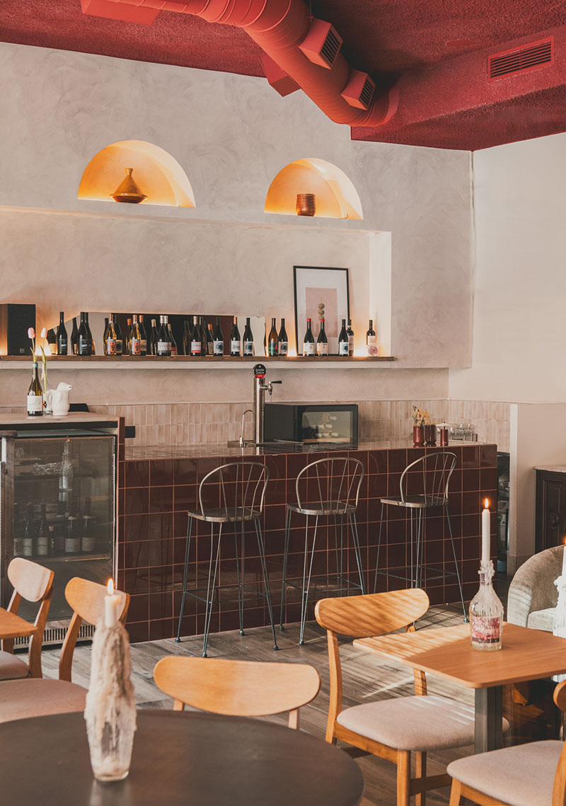 Querido Martínez: tres amigos, 30 años y un restaurante