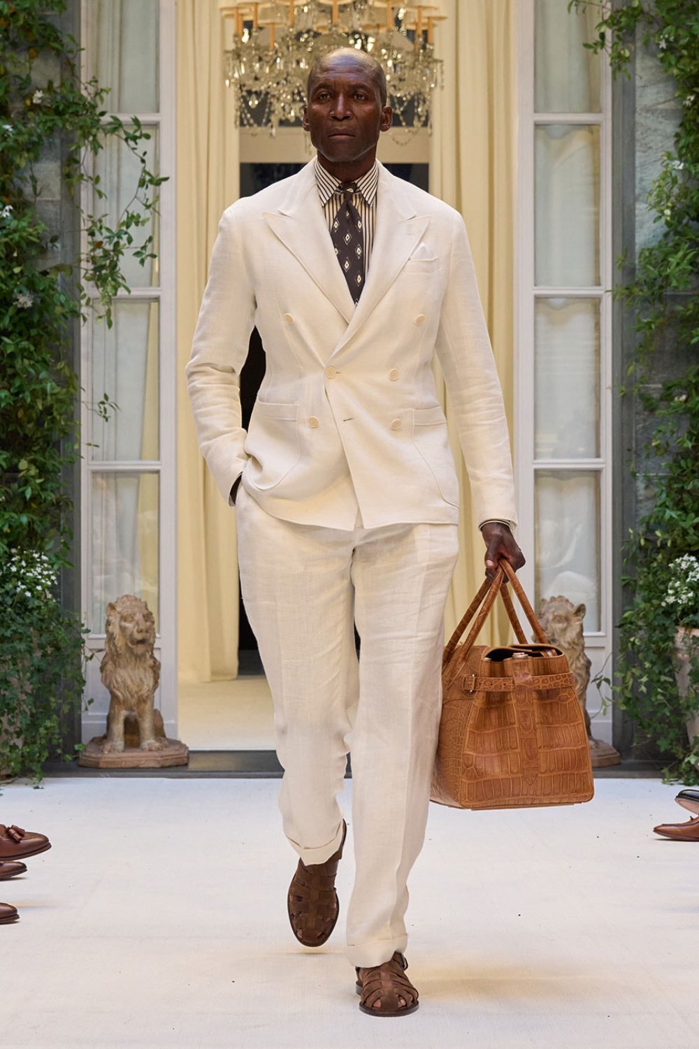 Ralph Lauren lleva de viaje al lujo americano para SS27