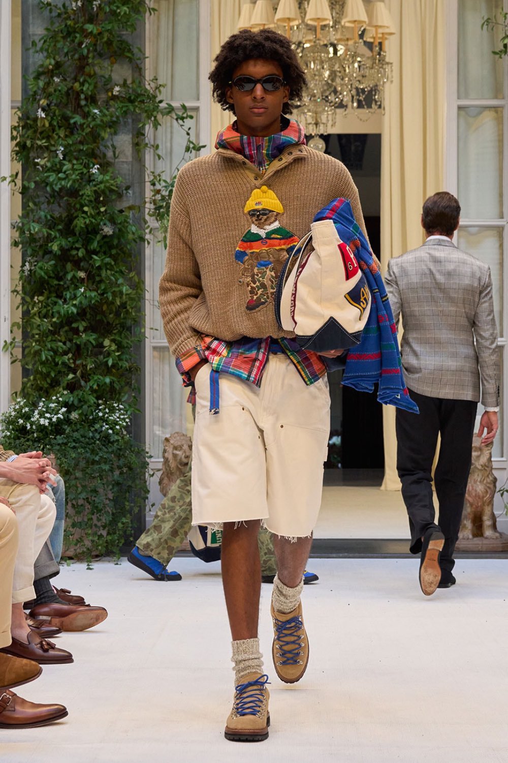 Ralph Lauren lleva de viaje al lujo americano para SS27